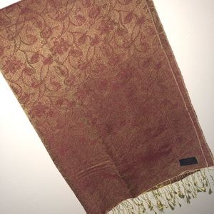 TRENDY SHAWL